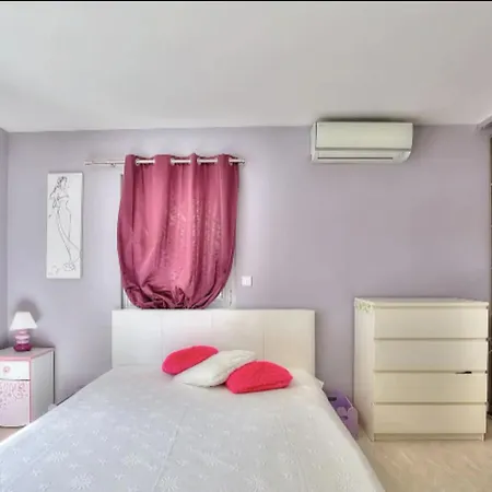 度假居 Lovely And Spacious Groundfloor With Pool *